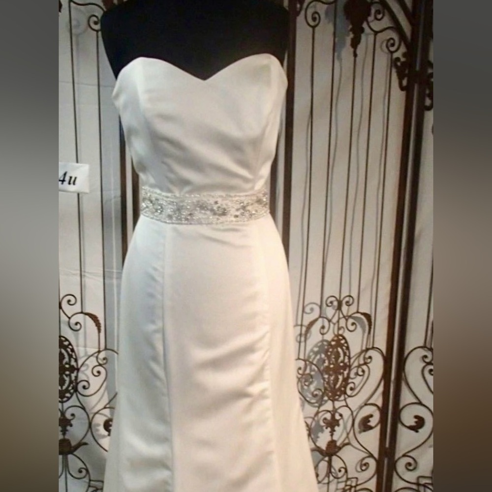 Private Label Elegant Satin Wedding Dress